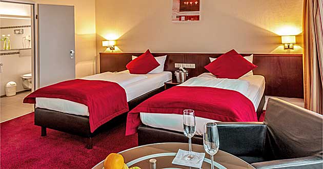 Silvesterreisen Hotel Hamburg 2017 2018 Alster Elbe Silvesterreise