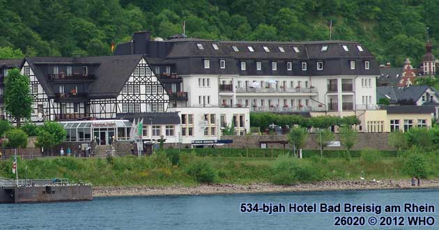 Urlaub ber Silvester in Bad Breisig am Rhein, Silvesterurlaub mit Rheinschifffahrt auf dem Mittelrhein am Tag und Silvesterball mit Showprogramm am Abend
