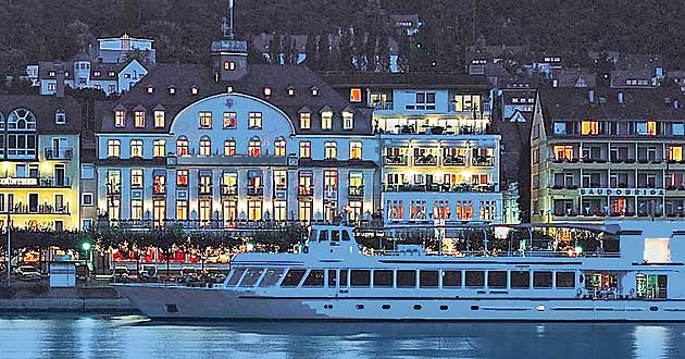 Urlaub ber Silvester direkt am Rheinufer. Silvesterkurzreise in Boppard am Rhein, ca. 100 m zur Altstadt und Fugngerzone, inmitten vom UNESCO-Weltkulturerbe Mittelrhein, im romantischen Rheintal.