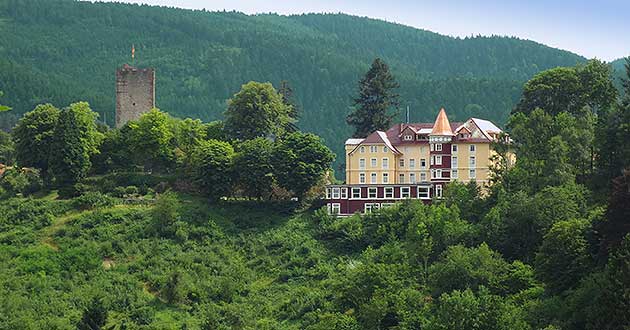 Urlaub ber Silvester im Schlosshotel im Schwarzwald, Silvesterurlaub zwischen Offenburg, Freudenstadt, Villingen-Schwenningen und Freiburg im Breisgau