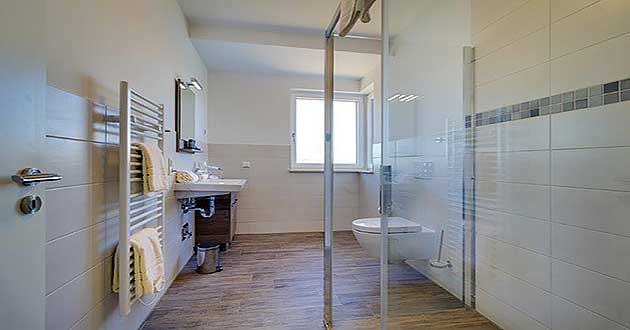 Urlaub �ber Silvester bei Leipzig. Silvester-Kurzurlaub am St�rmthaler See im Leipziger Neuseenland.