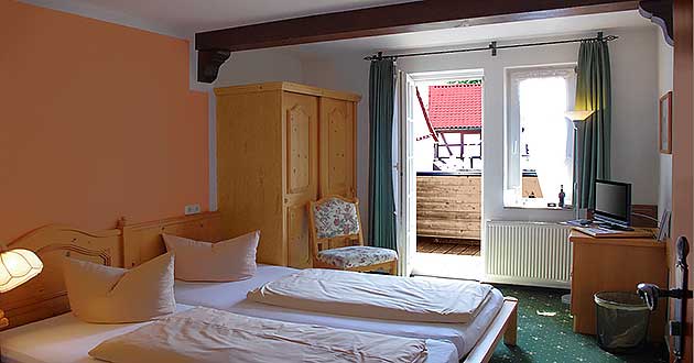 Pinup am 31.12.2012: planlos Silvester Thüringen mit Abstand 2021 2022 sorgenfrei buchen Uhlstädt