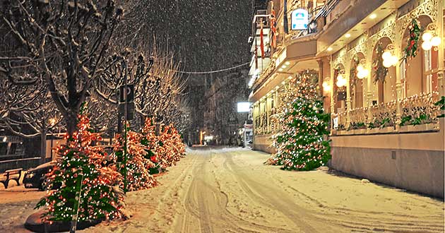 Urlaub ber Silvester direkt am Rheinufer. Silvesterkurzreise in Boppard am Rhein, ca. 100 m zur Altstadt und Fugngerzone, inmitten vom UNESCO-Weltkulturerbe Mittelrhein, im romantischen Rheintal.