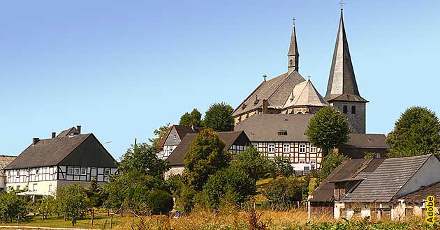 Urlaub ber Weihnachten im Sauerland, Weihnachtsurlaub in Nordrhein-Westfalen zwischen Arnsberg, Eslohe, Iserlohn, Hage, Wintersportort Winterberg, Wintersportort Willingen und Dortmund. 