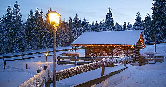 Urlaub ber Silvester im Schwarzwald. Silvester-Kurzurlaub bei Bad Peterstal-Griesbach im Naturpark Schwarzwald Mitte/Nord, ca. 1 km von der Schwarzwaldhochstrae.