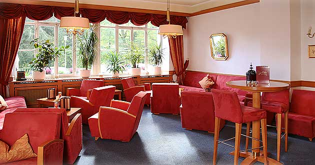 Urlaub ber Silvester im Schlosshotel im Schwarzwald, Silvesterurlaub zwischen Offenburg, Freudenstadt, Villingen-Schwenningen und Freiburg im Breisgau