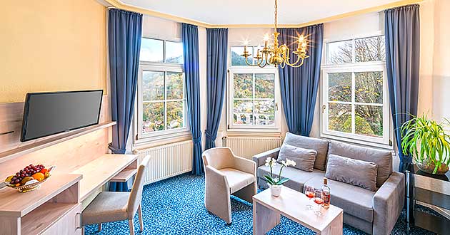 Urlaub ber Silvester im Schlosshotel im Schwarzwald, Silvesterurlaub zwischen Offenburg, Freudenstadt, Villingen-Schwenningen und Freiburg im Breisgau