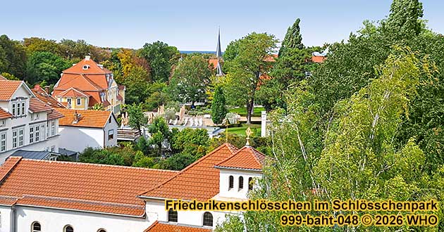 Blick vom Balkon am Panoramarestaurant im 5. Stock in Richtung Friederikenschl�sschen mit dem Schl�sschenpark