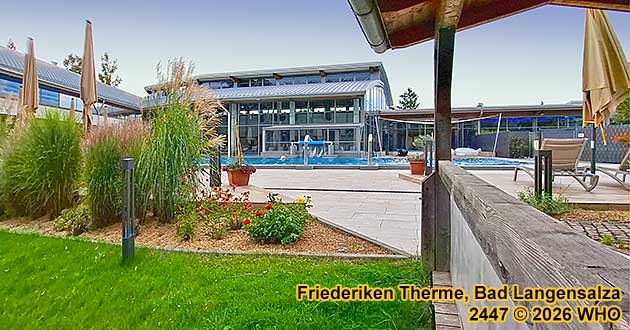 Friederiken Therme in Bad Langensalza, Sole-Au�enbecken im Winter mit angenehmer Wassertemperatur von 32 �C.